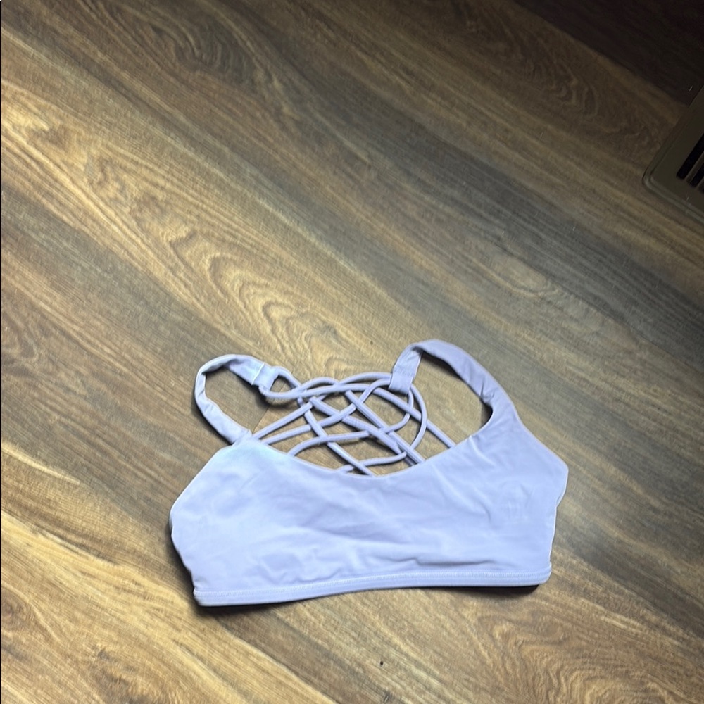 LULULEMON Free to Be Sports Bra